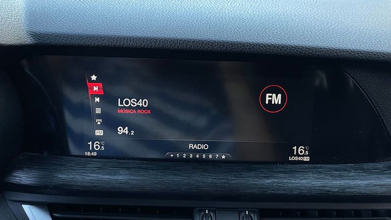 Alfa Romeo Stelvio • 2020 • 59,735 km 31