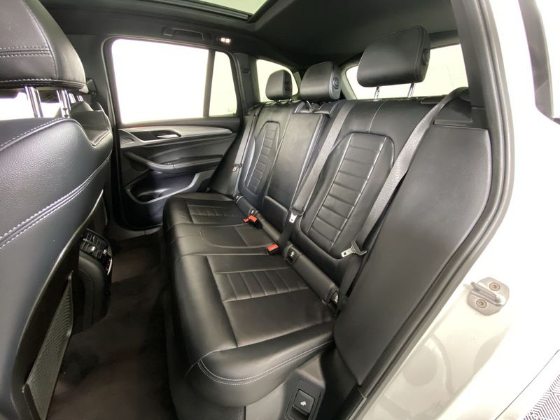 BMW X3 • 2019 • 36,901 km 6
