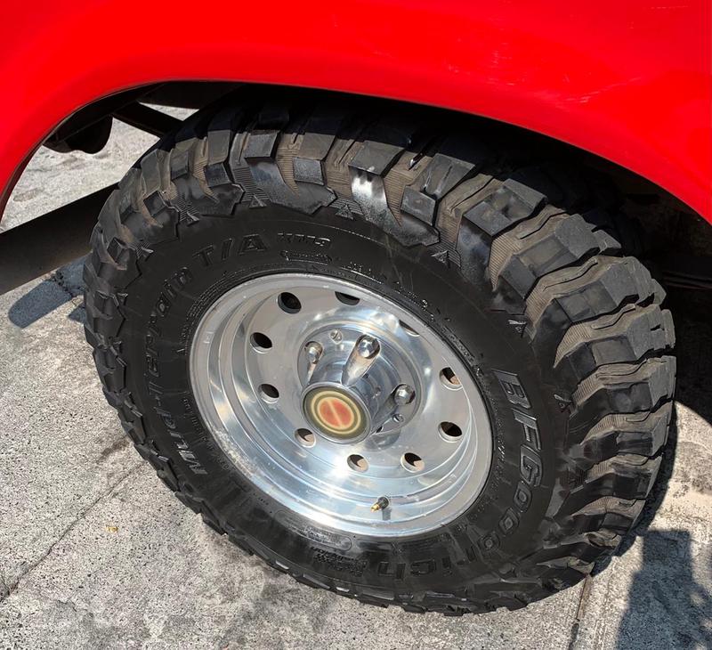 Ford F-150 • 1977 • 92,855 km 3