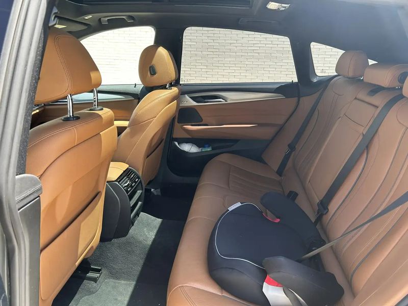 BMW 6 Series Gran Turismo • 2018 • 103,000 km 7