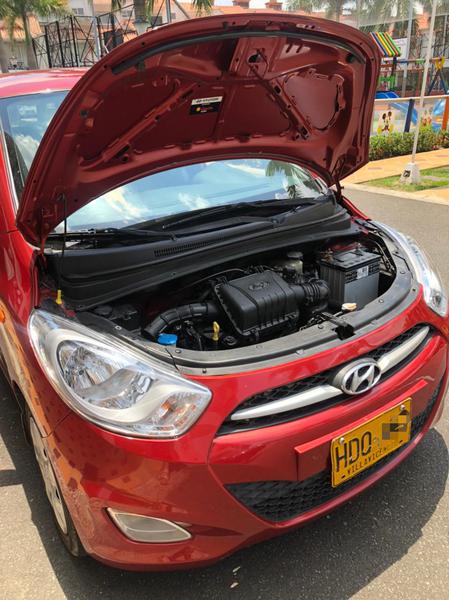 Hyundai i10 • 2013 • 99,725 km 5