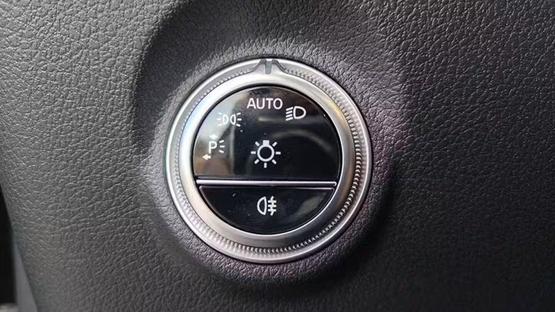 Mercedes-Benz CLA • 2024 • 2,566 km 22