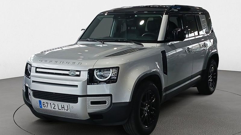 Land Rover Defender • 2020 • 20,000 km 1