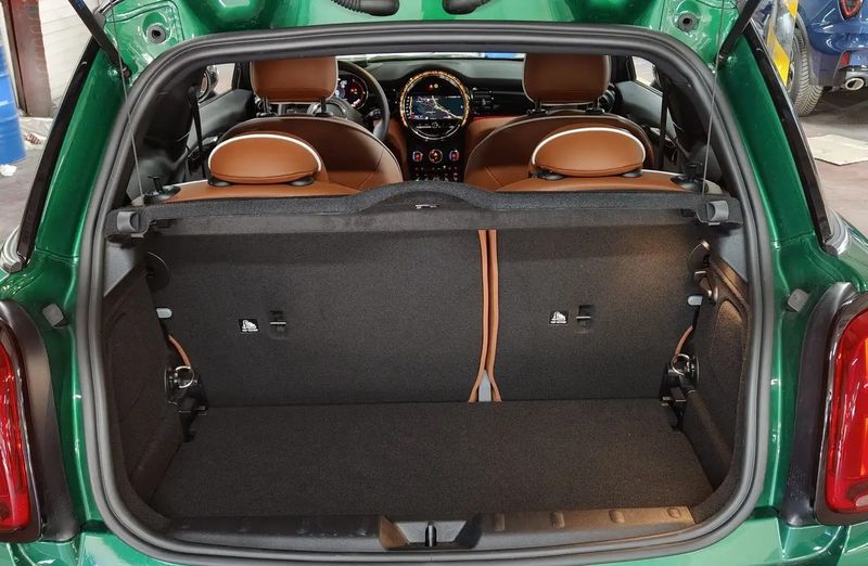 MINI Cooper • 2021 • 10,286 km 14