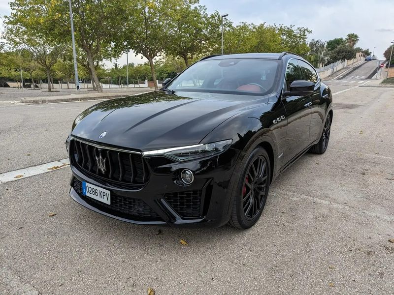 Maserati Levante • 2018 • 41,800 km 1