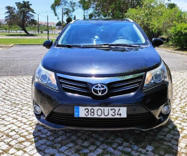 Toyota Avensis • 2014 • 155,000 km 2