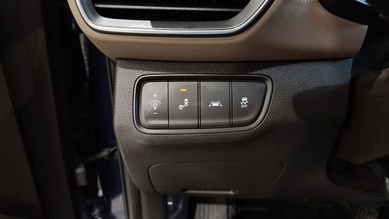 Hyundai Santa Fe • 2019 • 120,746 km 30