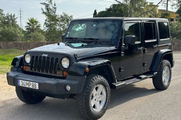 Jeep Wrangler • 2012 • 269,000 km 1