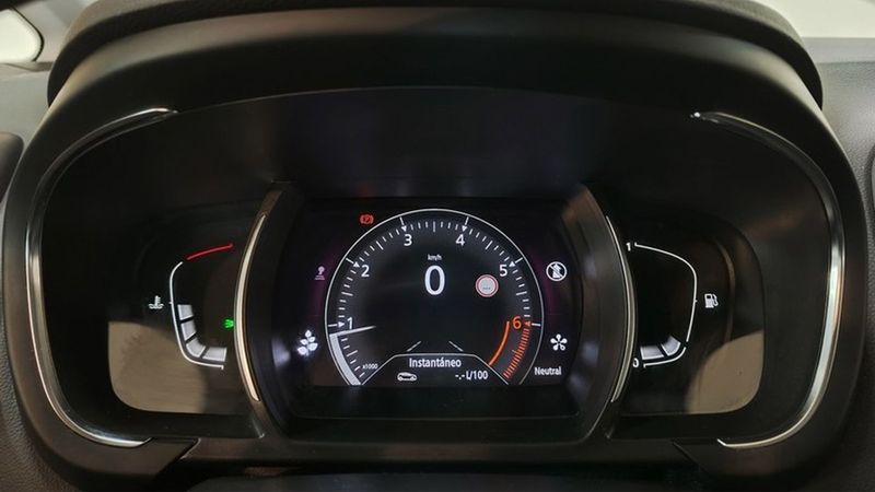 Renault Grand Scenic • 2020 • 93,000 km 13