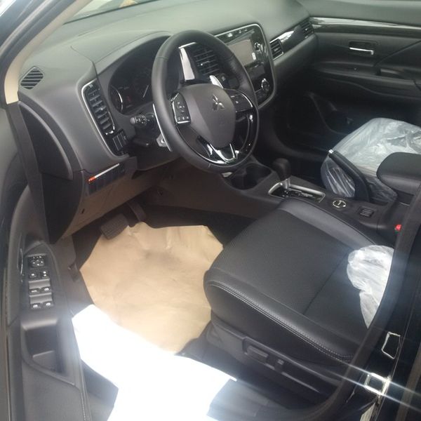 Mitsubishi Outlander • 2016 • 21 km 2