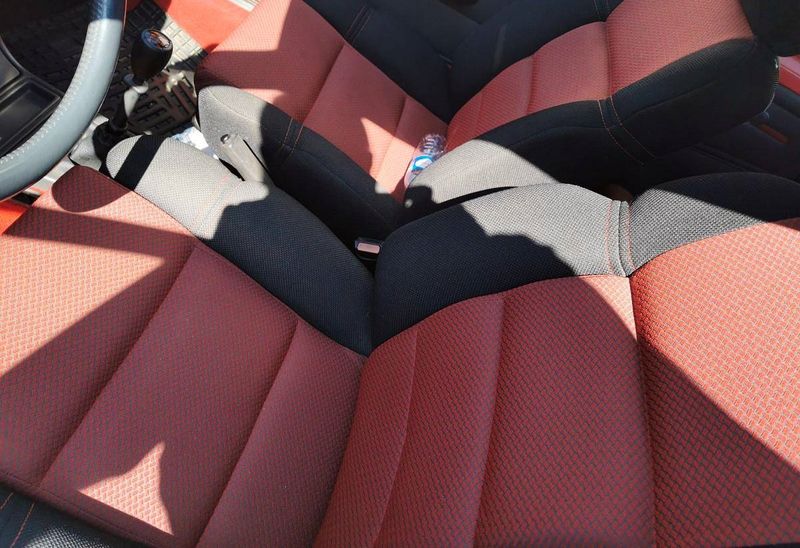 Peugeot 205 • 1988 • 40,140 km 4