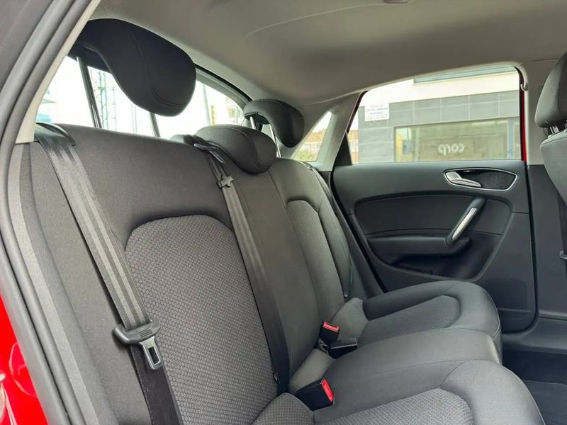 Audi A1 • 2015 • 32,000 km 10