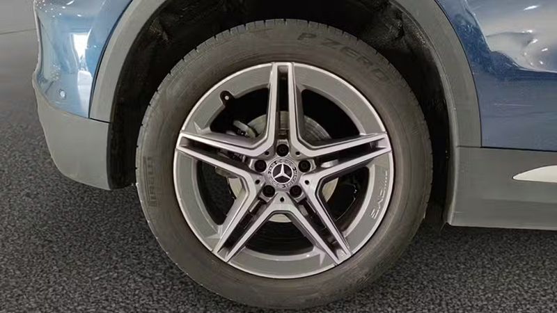 Mercedes-Benz 200 - 300 • 2021 • 34,237 km 15