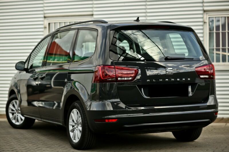 Seat Alhambra • 2018 • 102,500 km 10