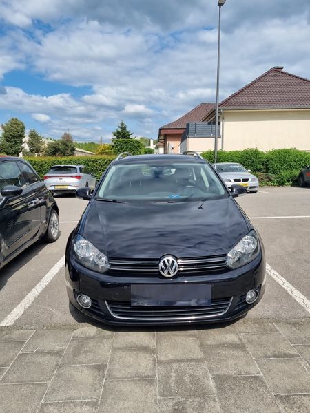 Volkswagen Golf Variant • 2013 • 156,800 km 1