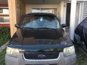 Ford Escape • 2002 • 165,000 km 2