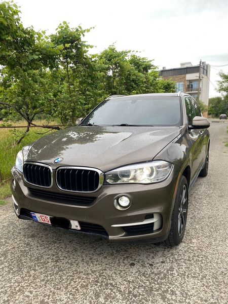 BMW X5 • 2017 • 86,000 mi 14