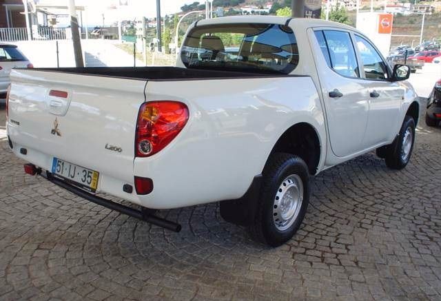 Mitsubishi L200 Pick up • 2007 • 221,000 km 3