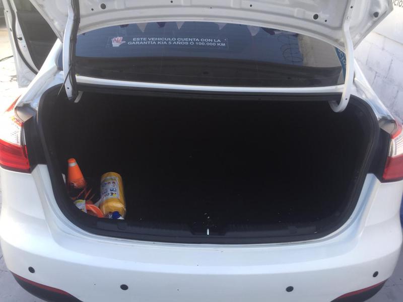 Kia Cerato • 2016 • 62,000 km 4