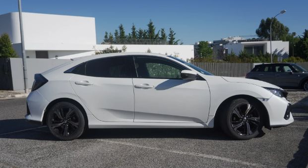 Honda Civic • 2018 • 80,000 km 2