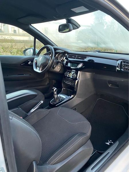 Citroën DS3 • 2010 • 201,000 km 3