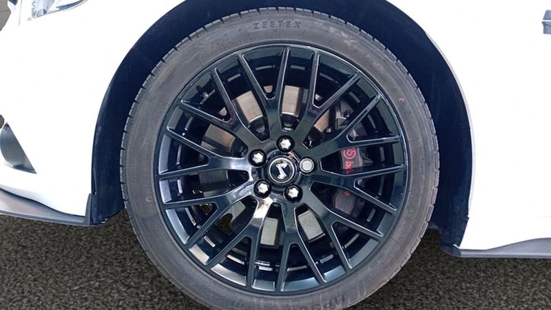 Ford Mustang • 2017 • 72,560 km 15