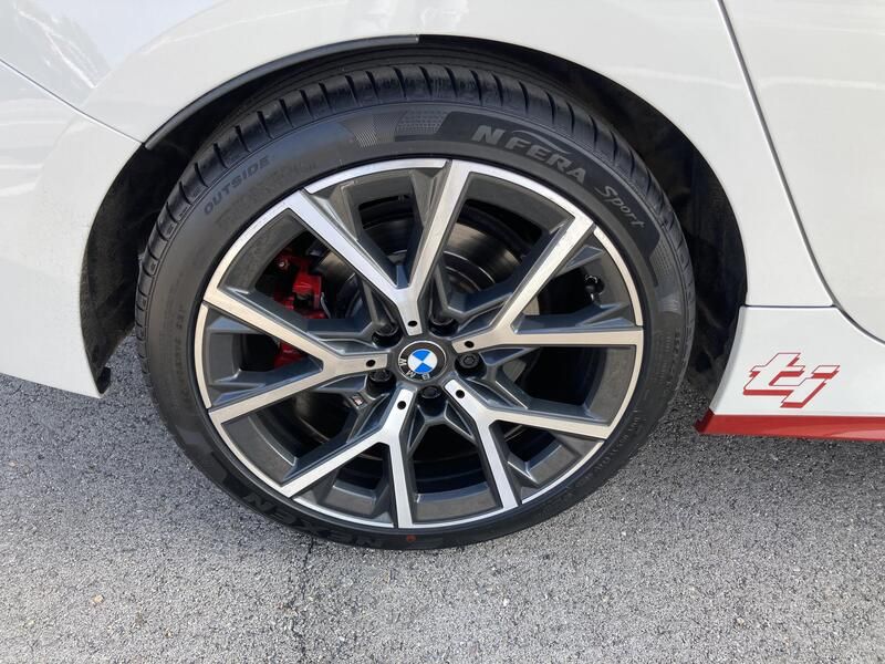 BMW 1 Series • 2021 • 97,297 km 12