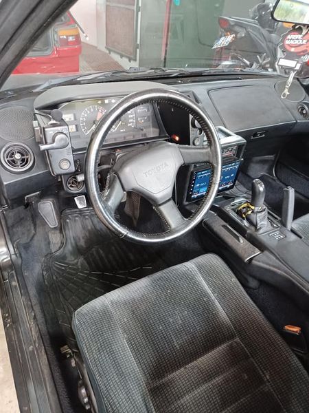 Toyota MR2 • 1987 • 113,000 km 5