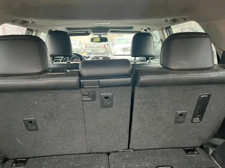 Toyota 4 Runner Limited • 2016 • 1,950 km 8