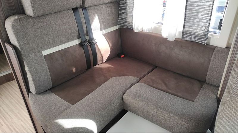 Ford Transit • 2019 • 31,000 km 8