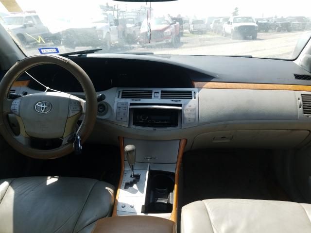 Toyota Avalon • 2005 • 2 km 5