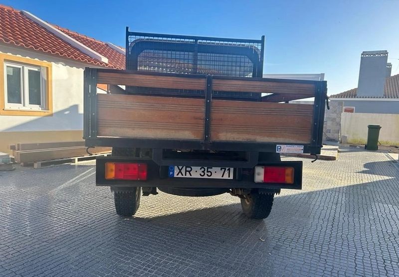 Sinotruk Howo A7 6x4 • 1991 • 196,000 km 5