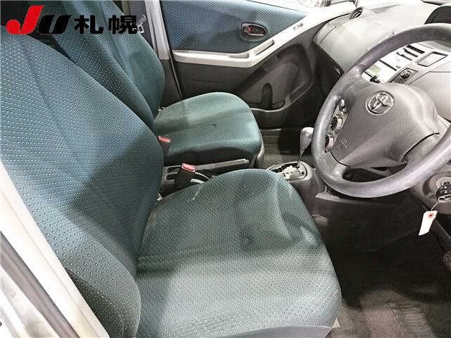 Toyota Yaris • 2006 • 119,000 km 5