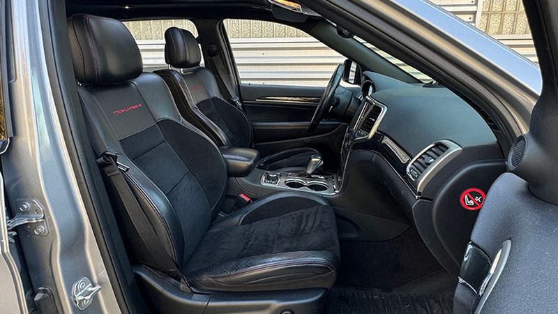 Jeep Grand Cherokee • 2018 • 102,429 km 15