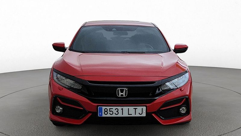 Honda Civic • 2021 • 33,800 km 8