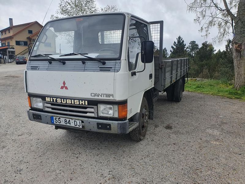 Mitsubishi Fuso canter • 2009 • 95,000 km 1