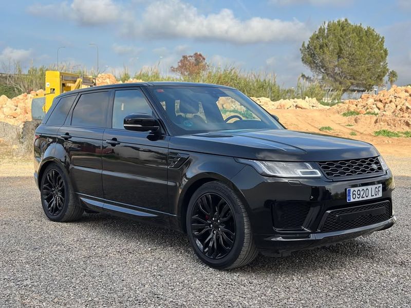 Land Rover Range Rover Sport • 2018 • 135,000 km 3