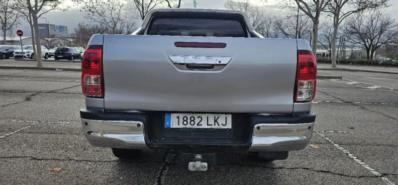 Toyota Hilux • 2020 • 118,000 km 2