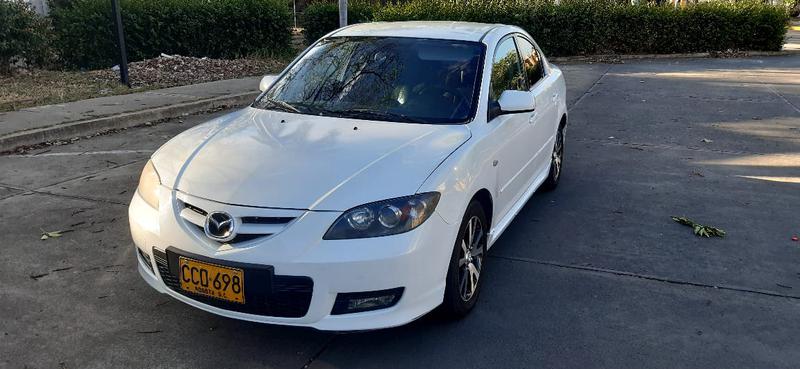 Mazda 3 • 2007 • 98,637 km 11