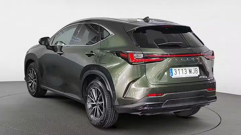 Lexus NX • 2023 • 43,240 km 6