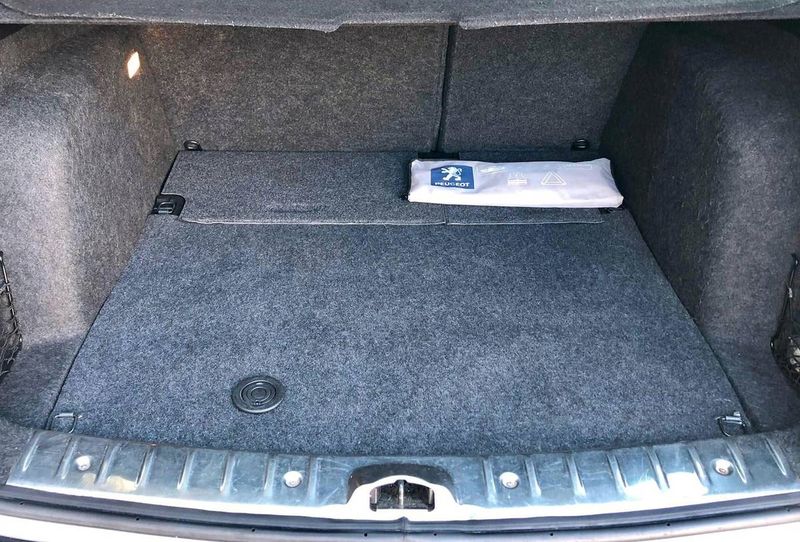 Peugeot 307 • 2005 • 199,999 km 8