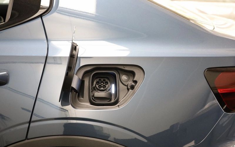 Polestar 2 • 2023 • 17,000 km 2