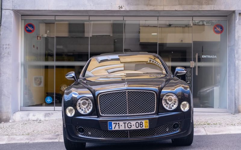 Bentley Mulsanne • 2017 • 37,450 km 1