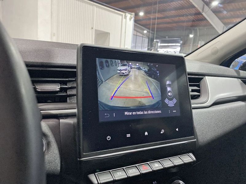 Renault Captur • 2022 • 27,500 km 12