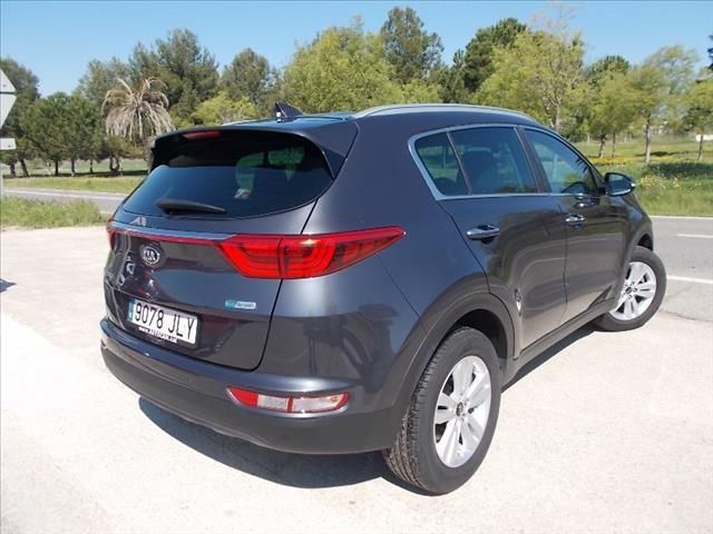 Kia Sportage • 2016 • 117,000 km 3