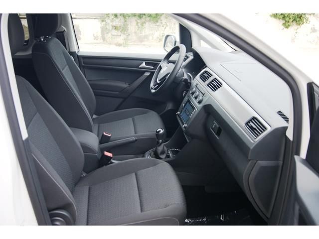 Volkswagen Caddy • 2018 • 112,000 km 11