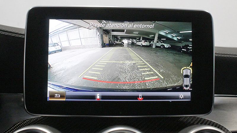 Mercedes-Benz C-Class • 2019 • 8,500 km 10