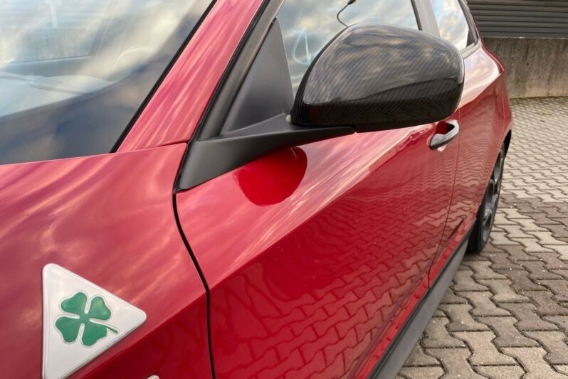 Alfa Romeo Giulietta • 2014 • 88,900 km 12