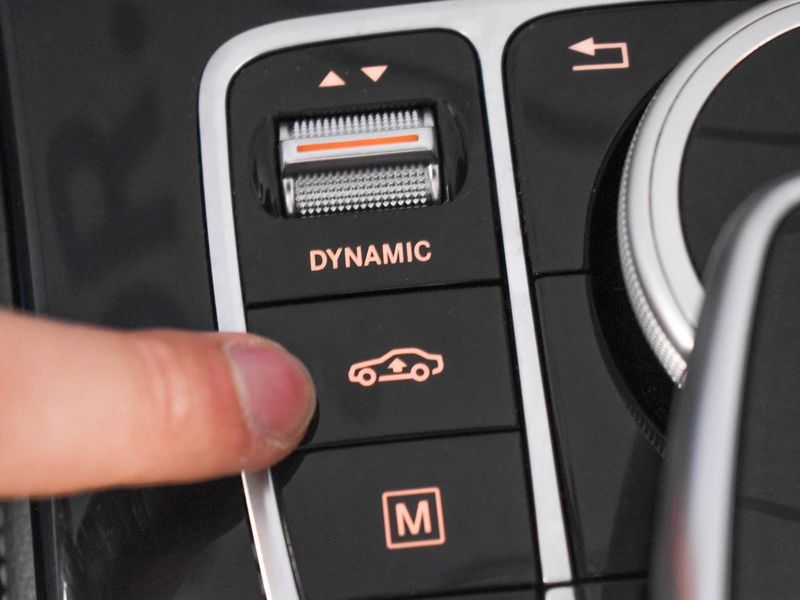 Mercedes-Benz GLC • 2017 • 132,655 km 9