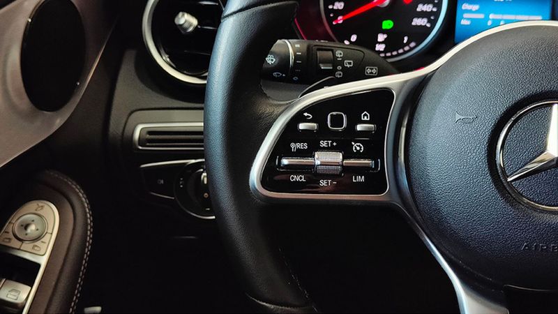Mercedes-Benz C-Class • 2020 • 78,449 km 28